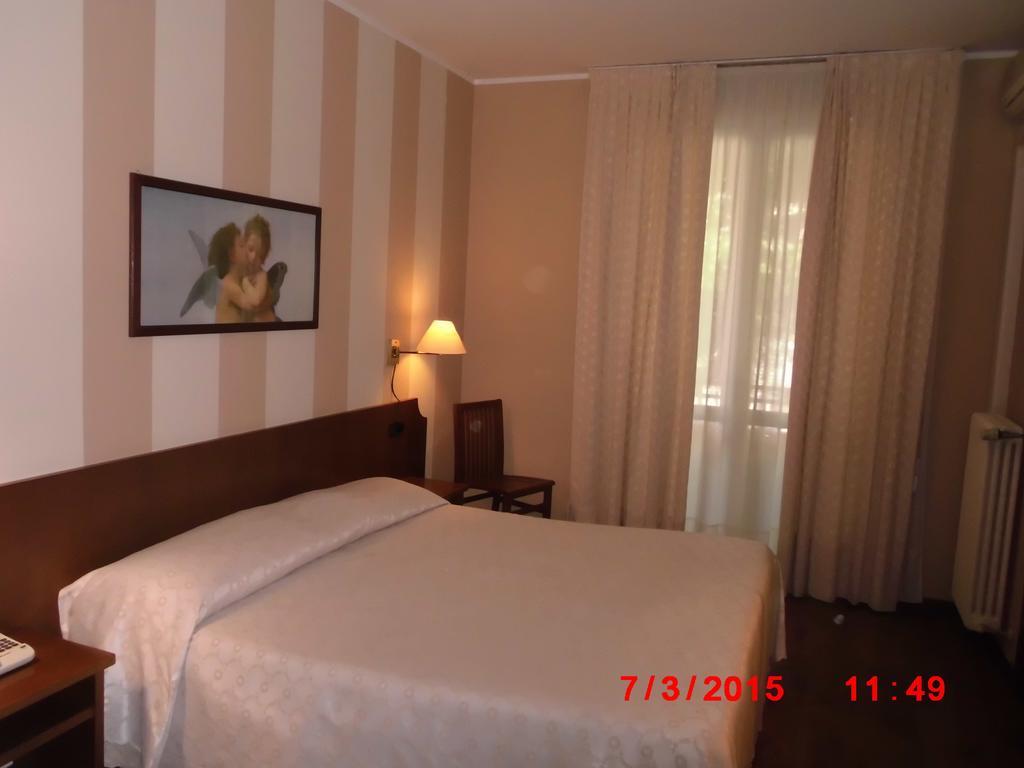 Albergo Ponte Vecchio Cernobbio Rom bilde